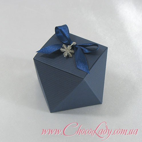 Шоколадный сувенир синий