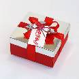 Коробка с конфетами на новый год