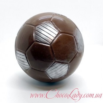 Шоколадний футбольний м'яч