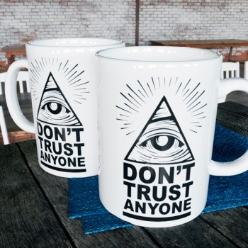 Гарнятко Don't Trust Anyone